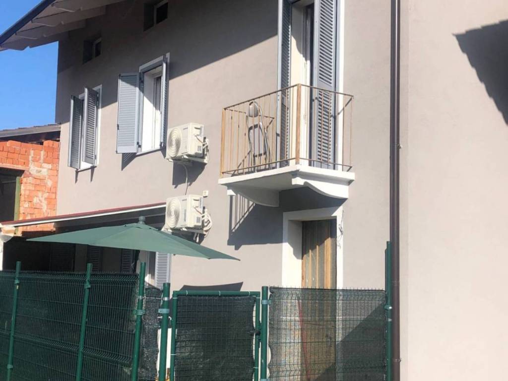 Casa indipendente a Gaglianico in Via Cairoli, 59 - Foto 2