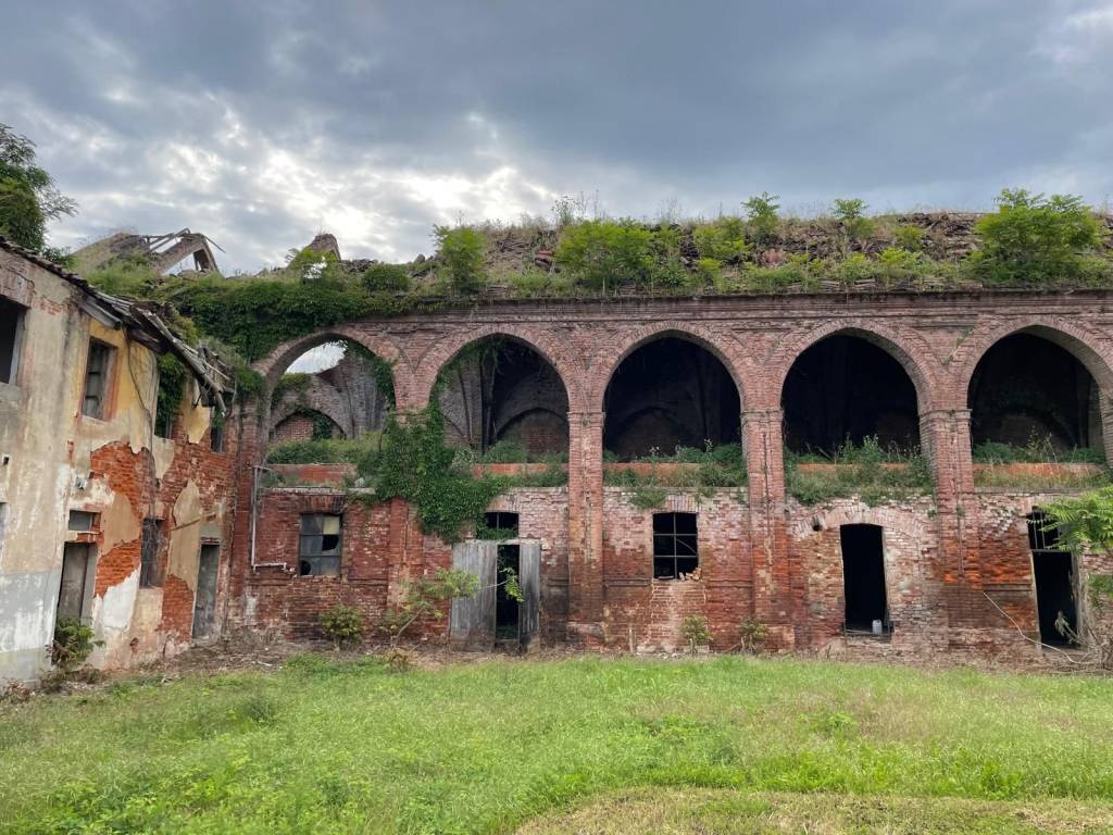 Rustico / casale a Vercelli in Via Tigrai, 15 - Foto 5