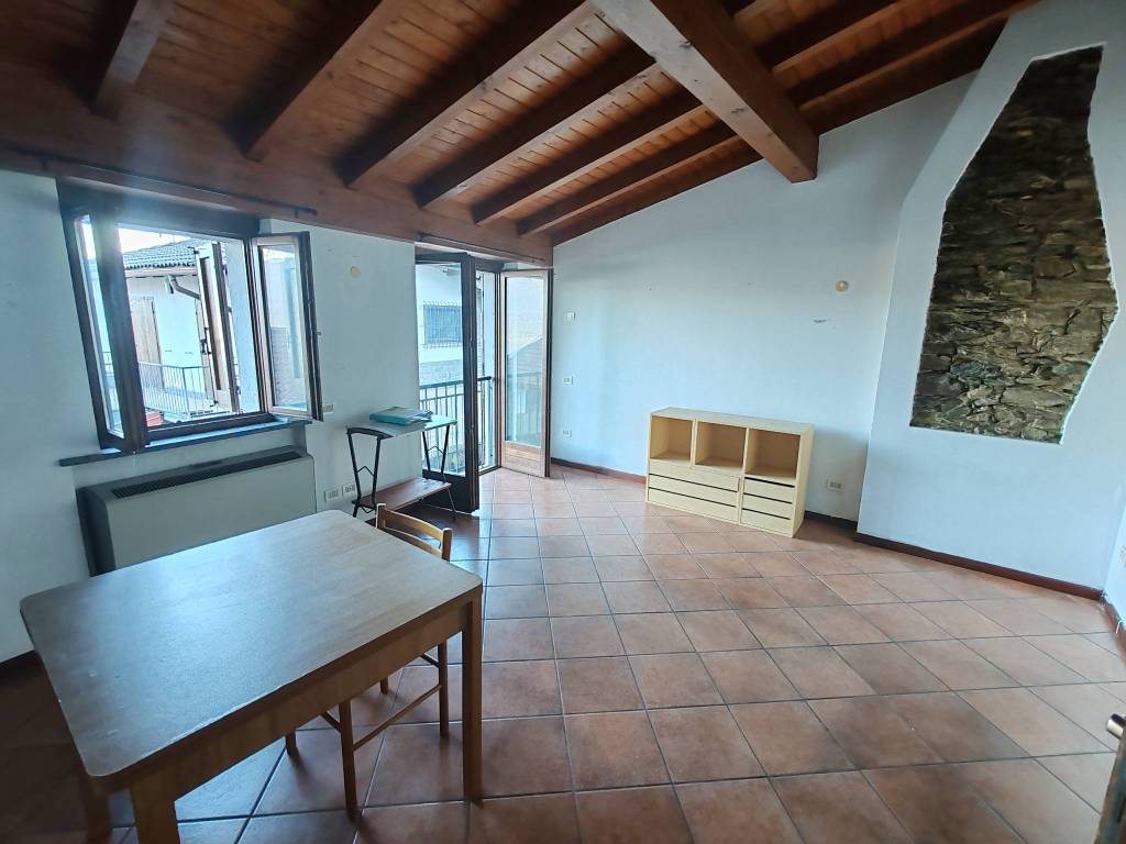 Casa indipendente a Stresa in Via Valeggia - Foto 4
