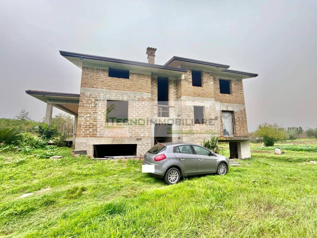 Villa a Pontecorvo in Contrada Vallario - Foto 2