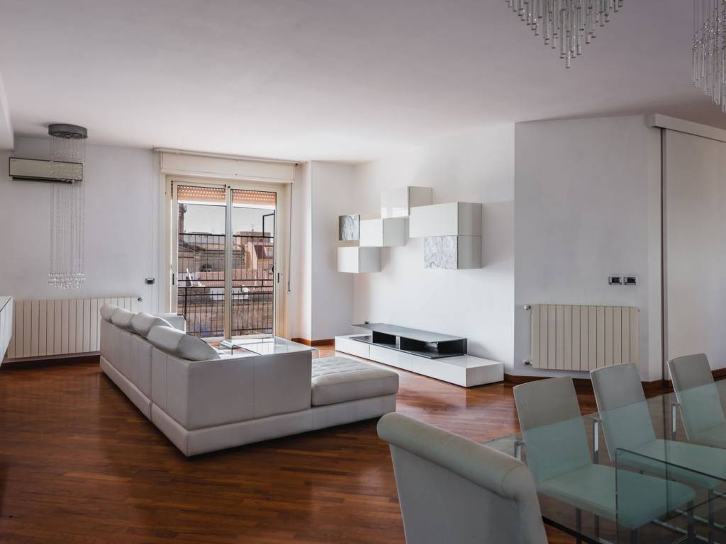 Appartamento a Vittoria in Via cialdini, 91 - Foto 2