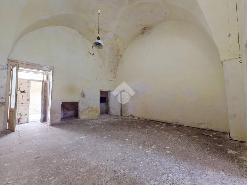 Casa indipendente a Francavilla fontana in Vico Delli Santi - Foto 5