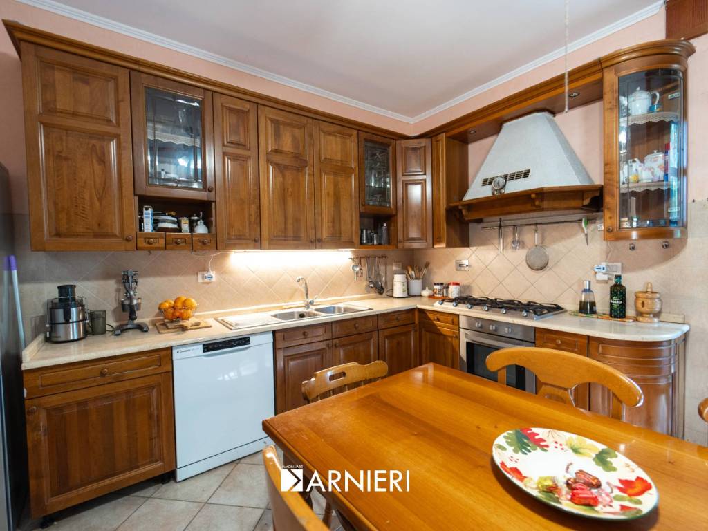 Villa a Cisterna di latina in Via Provinciale Per Latina - Foto 5