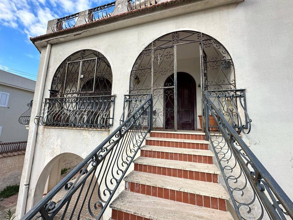 Villa a Taranto in Via Gelsomini, 5 - Foto 3