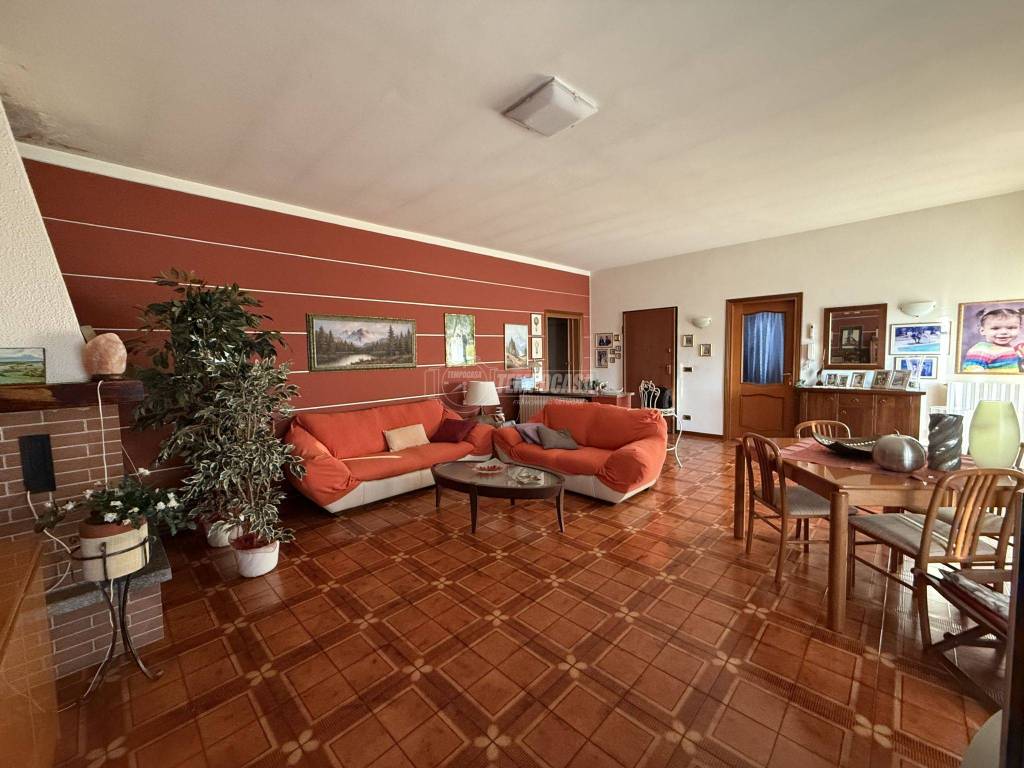 Villa a Vigliano d'asti in Strada Provinciale 3a 66 - Foto 3