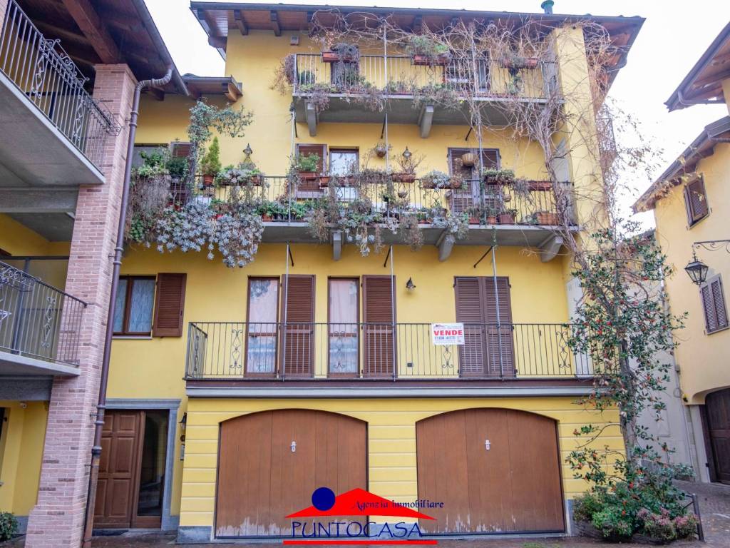 Appartamento a Dronero in Via Alessandro La Marmora, 12 - Foto 2
