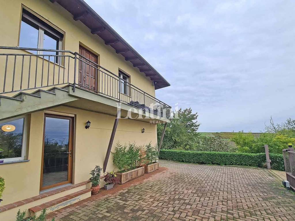 Villa a Casale monferrato in Strada San Giorgio Miglietta, 1 - Foto 3