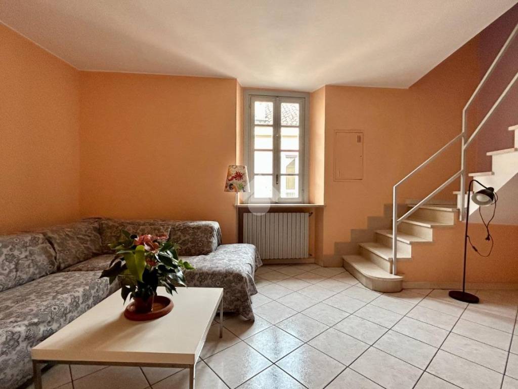 Appartamento a Asti in Via Giosuè Carducci, 32 - Foto 3