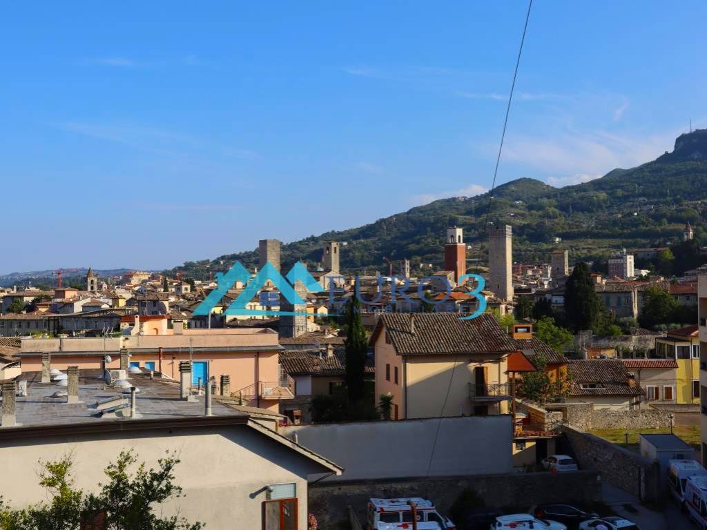 Appartamento a Ascoli piceno in Via Sant'Emidio Rosso - Foto 3