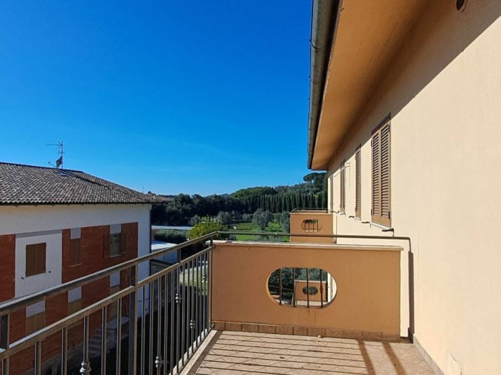 Appartamento a Passignano sul trasimeno - Foto 4