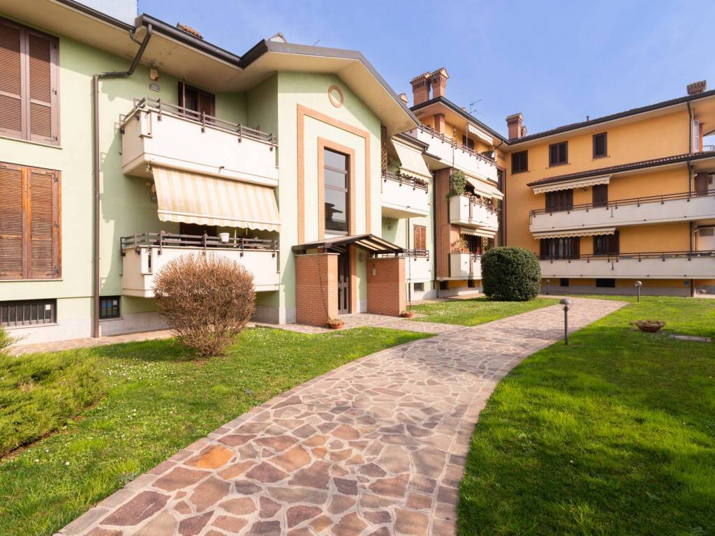 Appartamento a Sordio in Via Giovanni Falcone, 10 - Foto 2