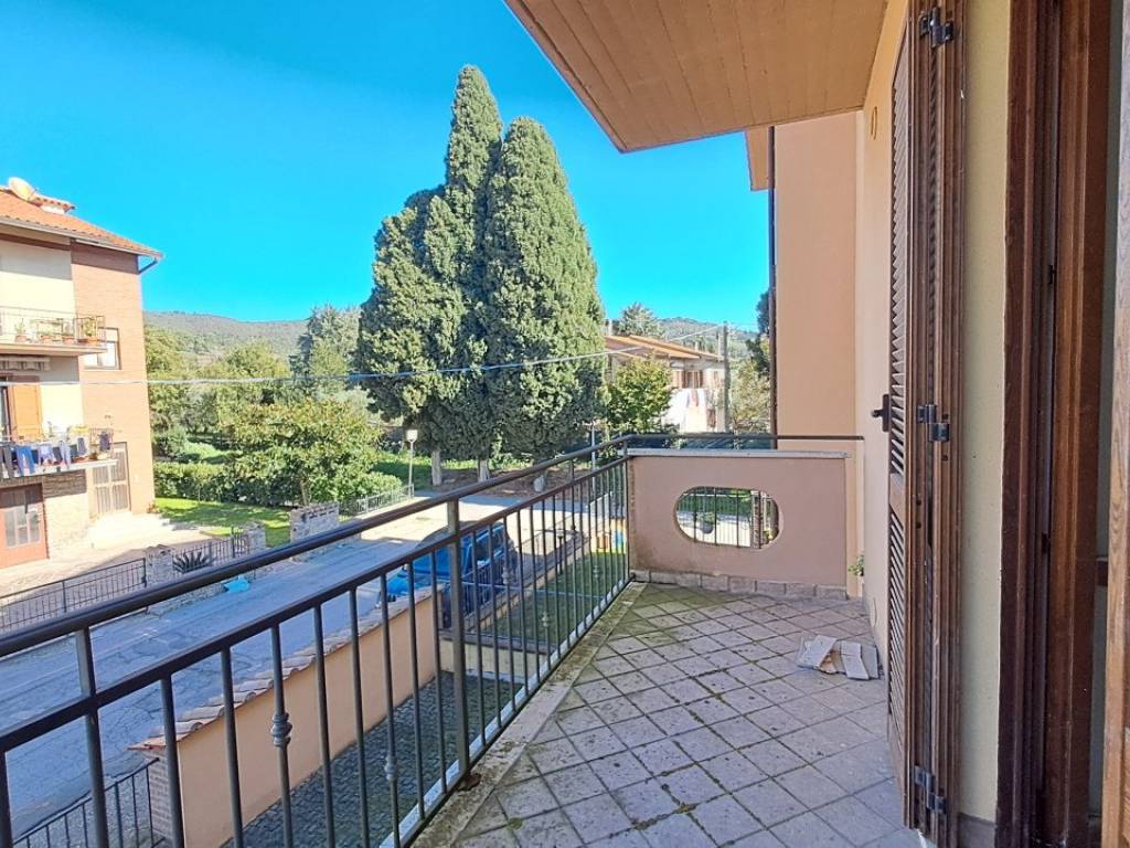 Appartamento a Passignano sul trasimeno - Foto 3