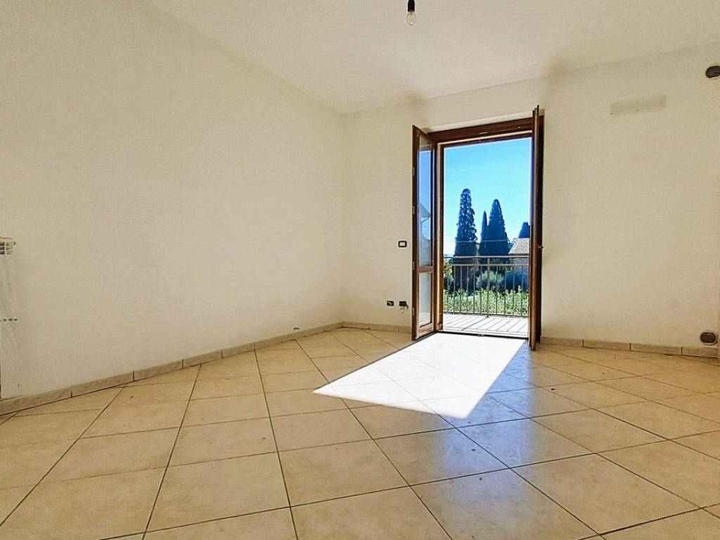 Appartamento a Passignano sul trasimeno - Foto 2