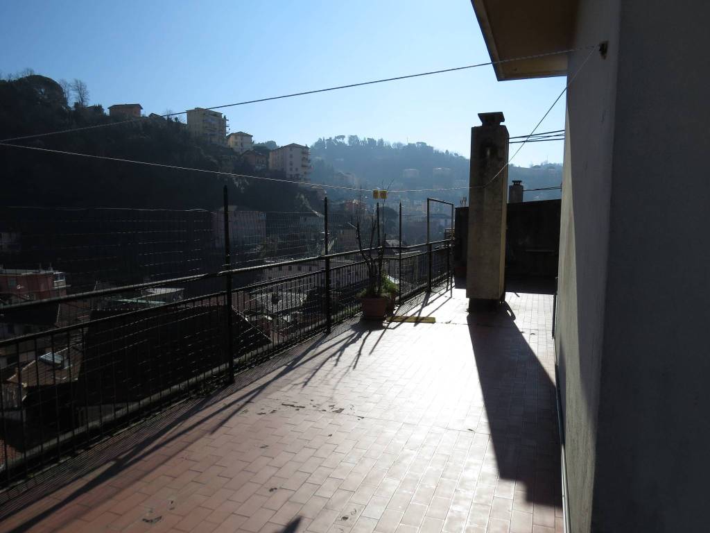 Attico / mansarda a Genova in Via Pieve di Cadore, 2 - Foto 3