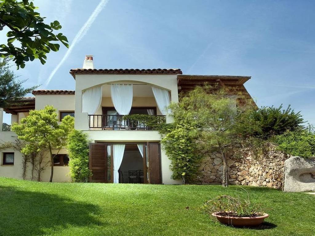 Villa a Arzachena in Via Paolino Azara - Foto 2