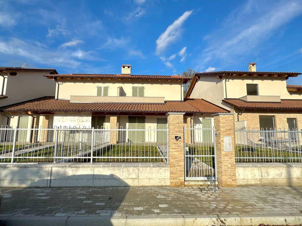 Villetta a schiera a Valfenera in Via Europa - Foto 3