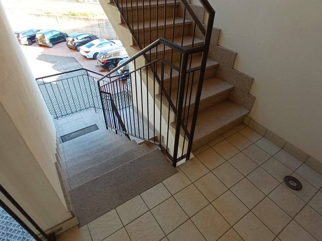 Appartamento a Borgomanero in Via Cureggio - Foto 3