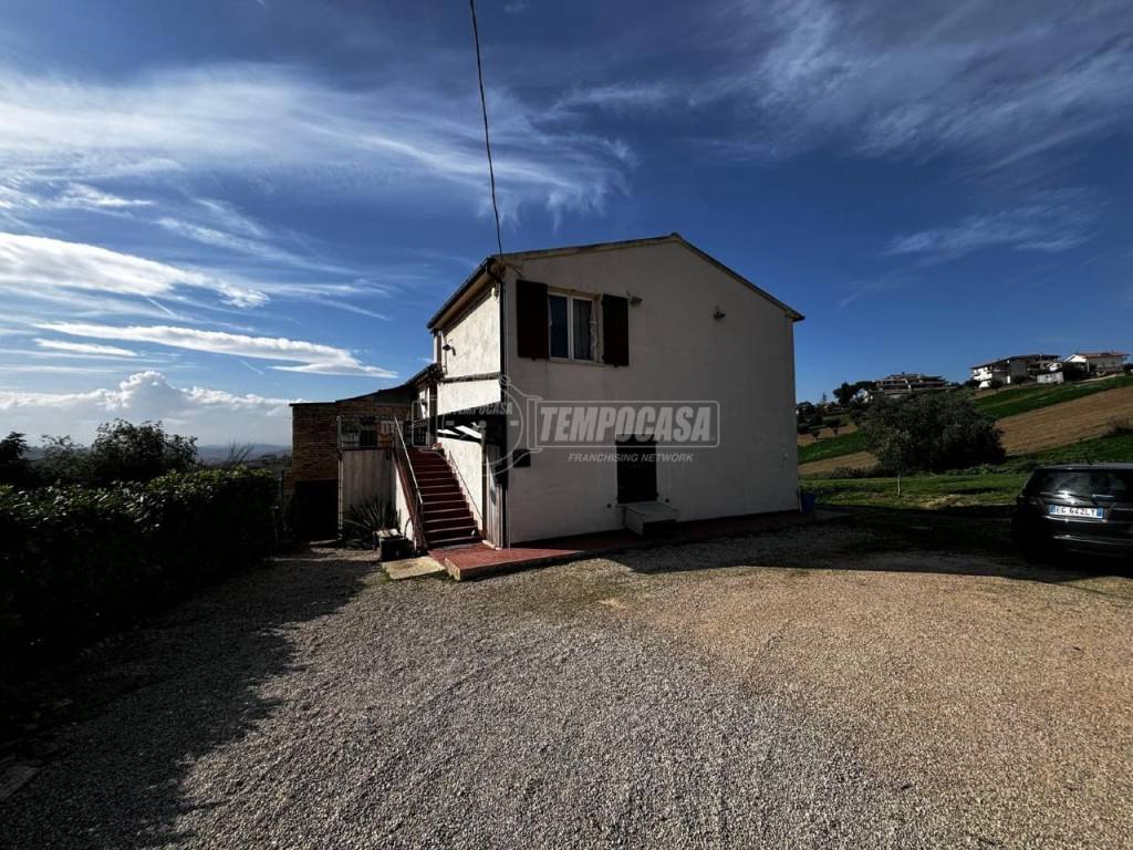 Rustico / casale a Montegranaro in Via FERMANA NORD - Foto 5