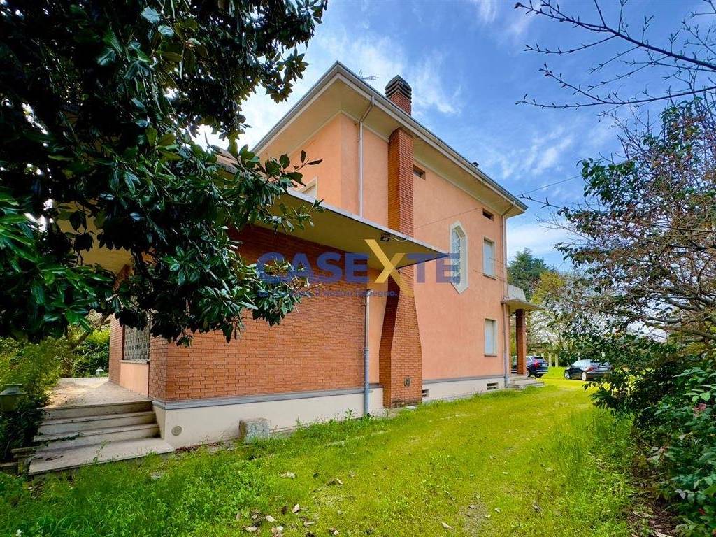 Villa a Mantova in Dosso del Corso - Foto 2