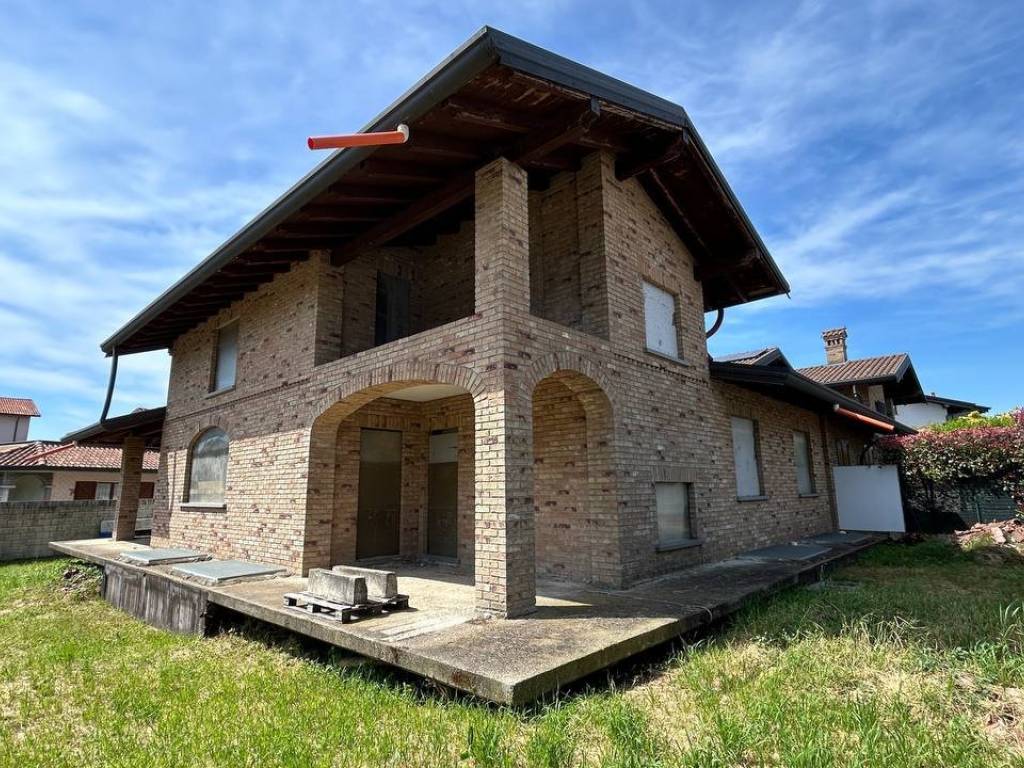 Villa a Origgio in Via ai Ronchi, 34 - Foto 2