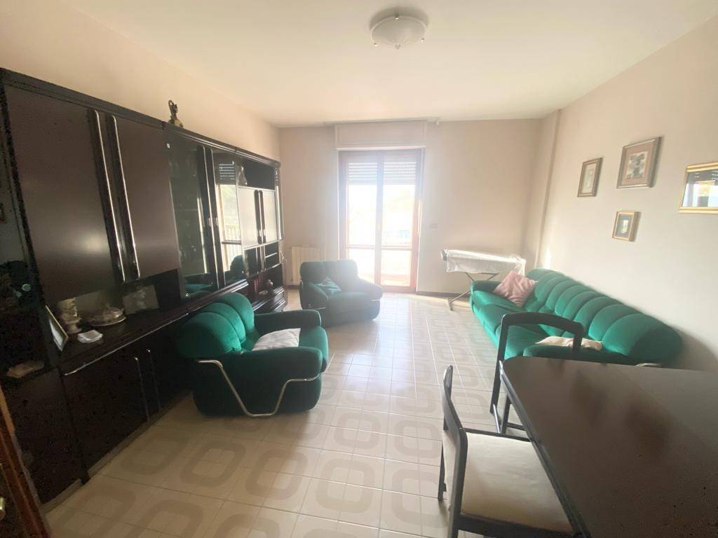 Appartamento a Pescara in Via di Girolamo, 70 - Foto 2