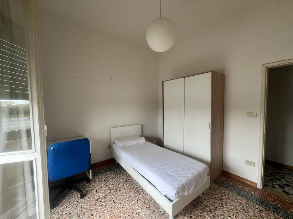 Appartamento a Ferrara in Via Dei Baluardi, 43 - Foto 2