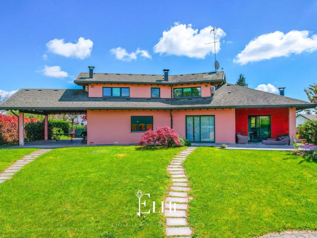 Villa a Gattico-veruno in Via Arbora, 5 - Foto 2