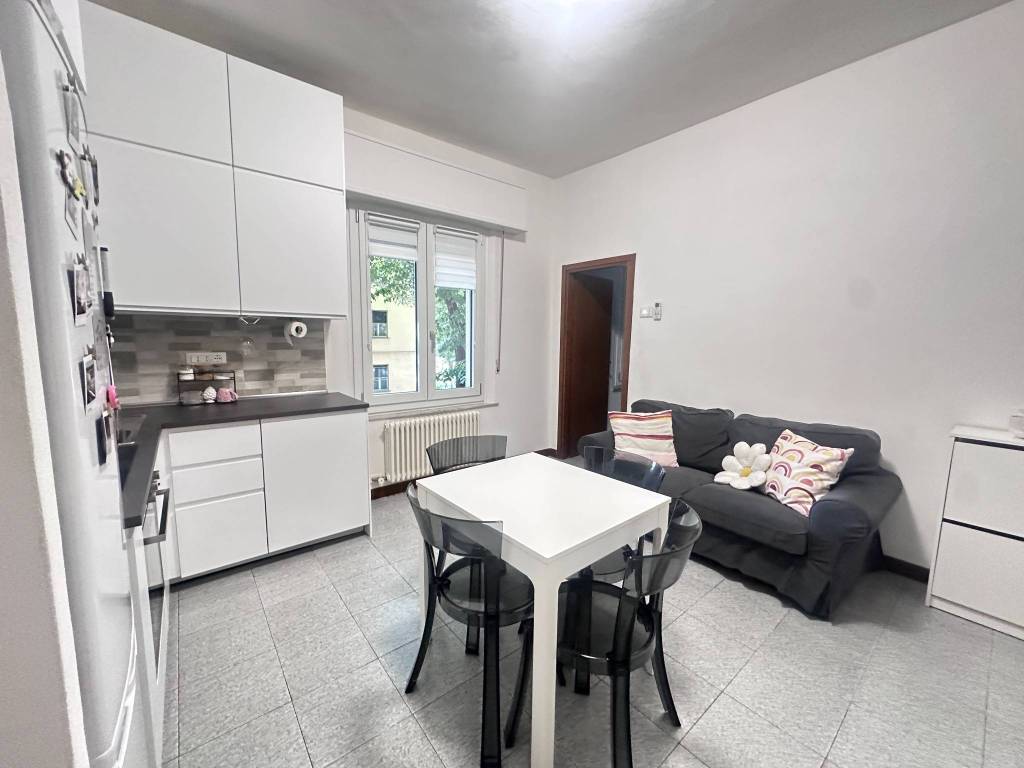Appartamento a Parma in Viale Osacca - Foto 2