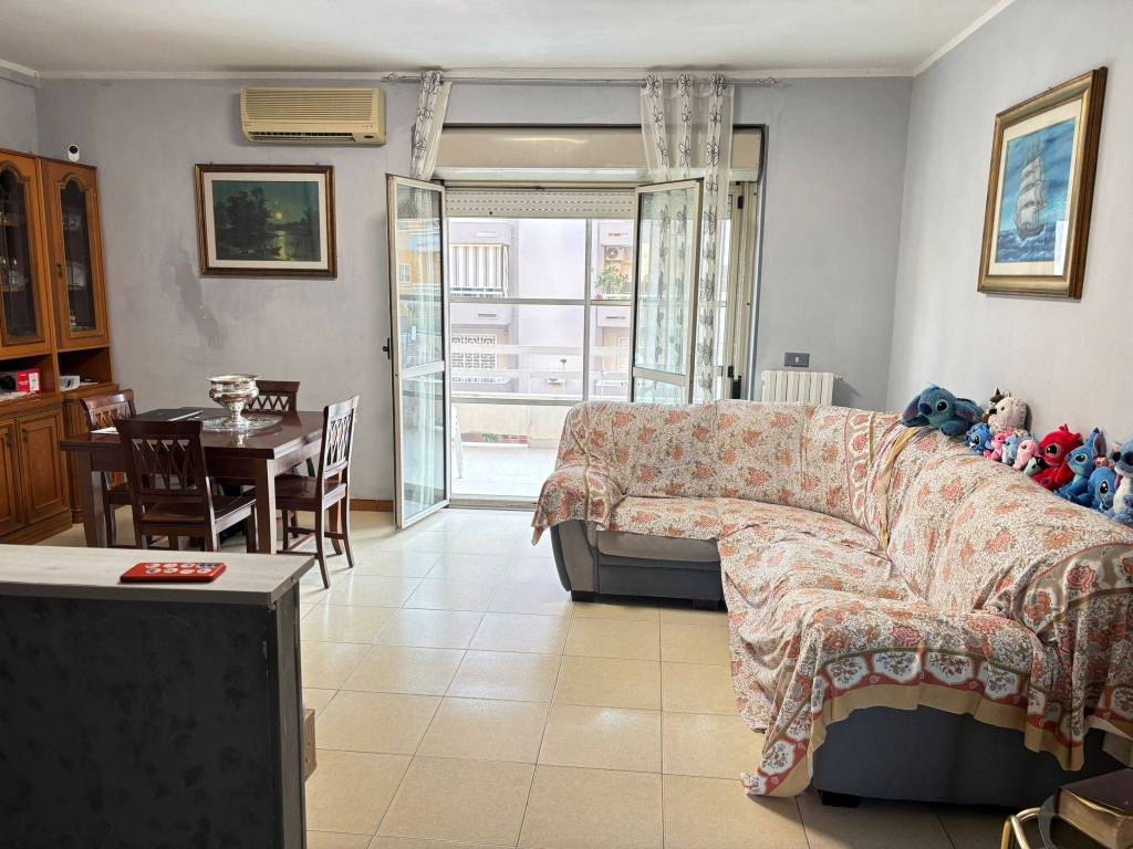 Appartamento a Crotone in Via Umberto Boccioni - Foto 3