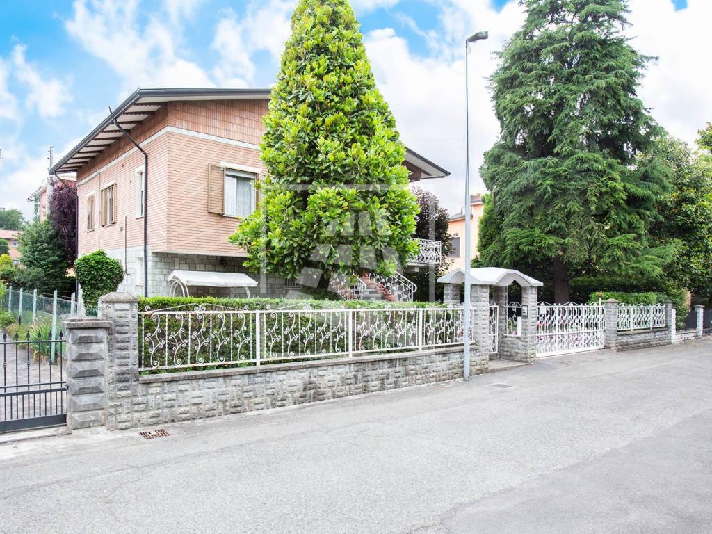 Casa indipendente a Rubiera in Via Don Luigi Sturzo - Foto 3