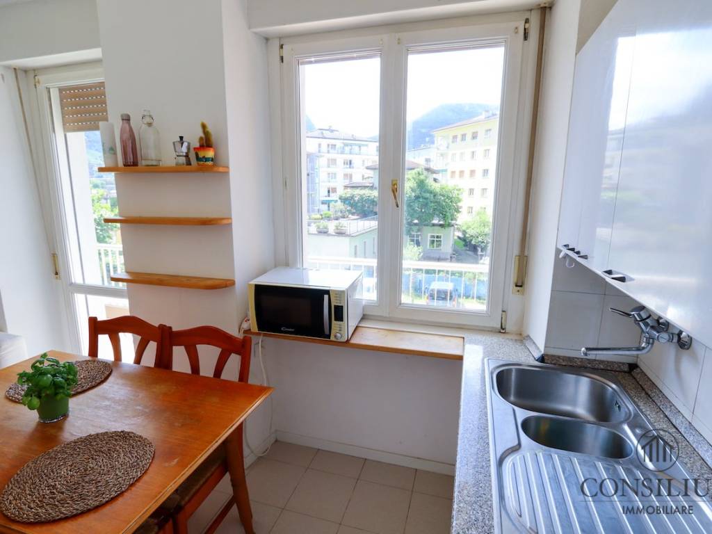 Appartamento a Trento in Via Giovanni Pedrotti - Foto 2