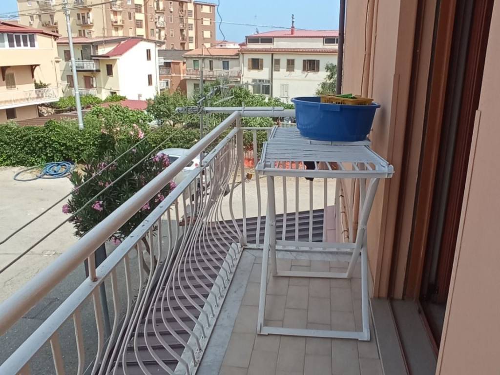 Appartamento a Catanzaro in Via Taranto, 39 - Foto 2