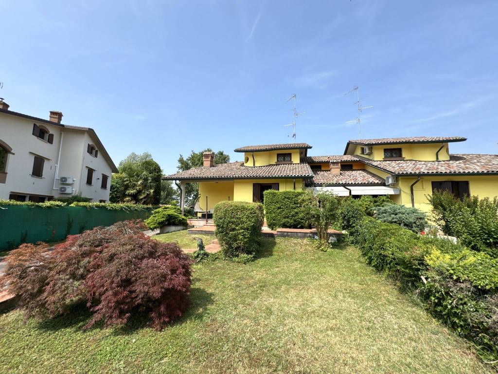 Villa a Soliera in Via Ragazzi del '99, 44 - Foto 2