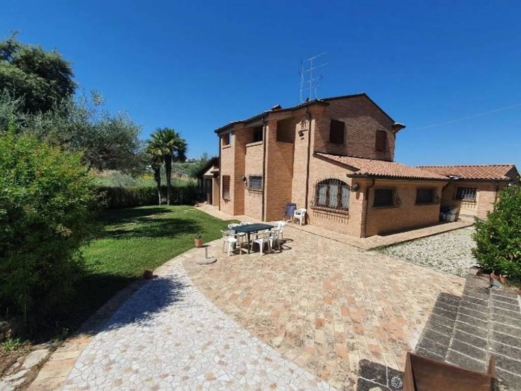 Villa a Fermo in Strada Comunale Vallasciano - Foto 4