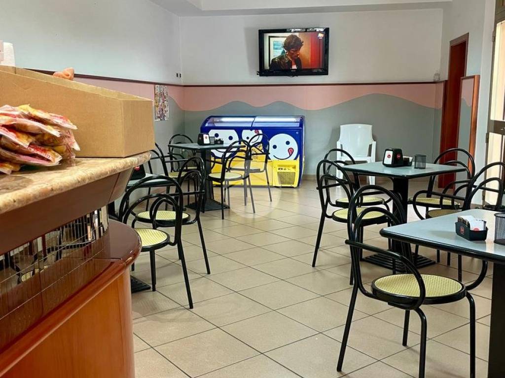 Immobile a Fano in bar via flaminia, 351 - Foto 2