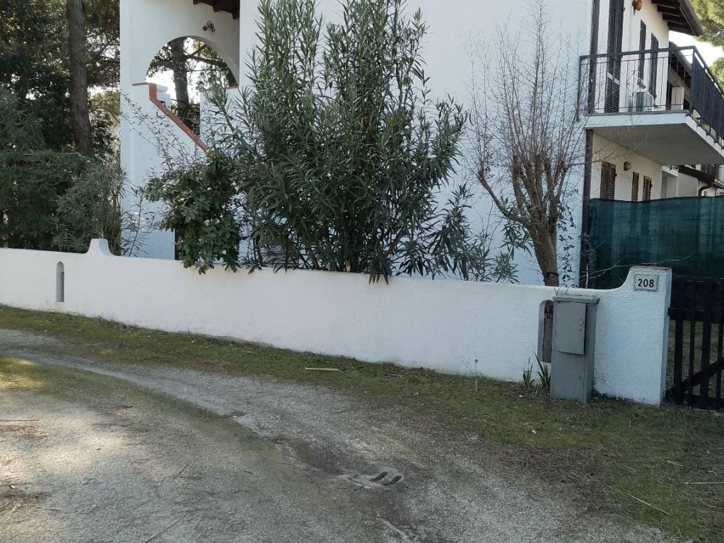 Villa a Comacchio in Viale Raffaello Sanzio, 208 - Foto 4