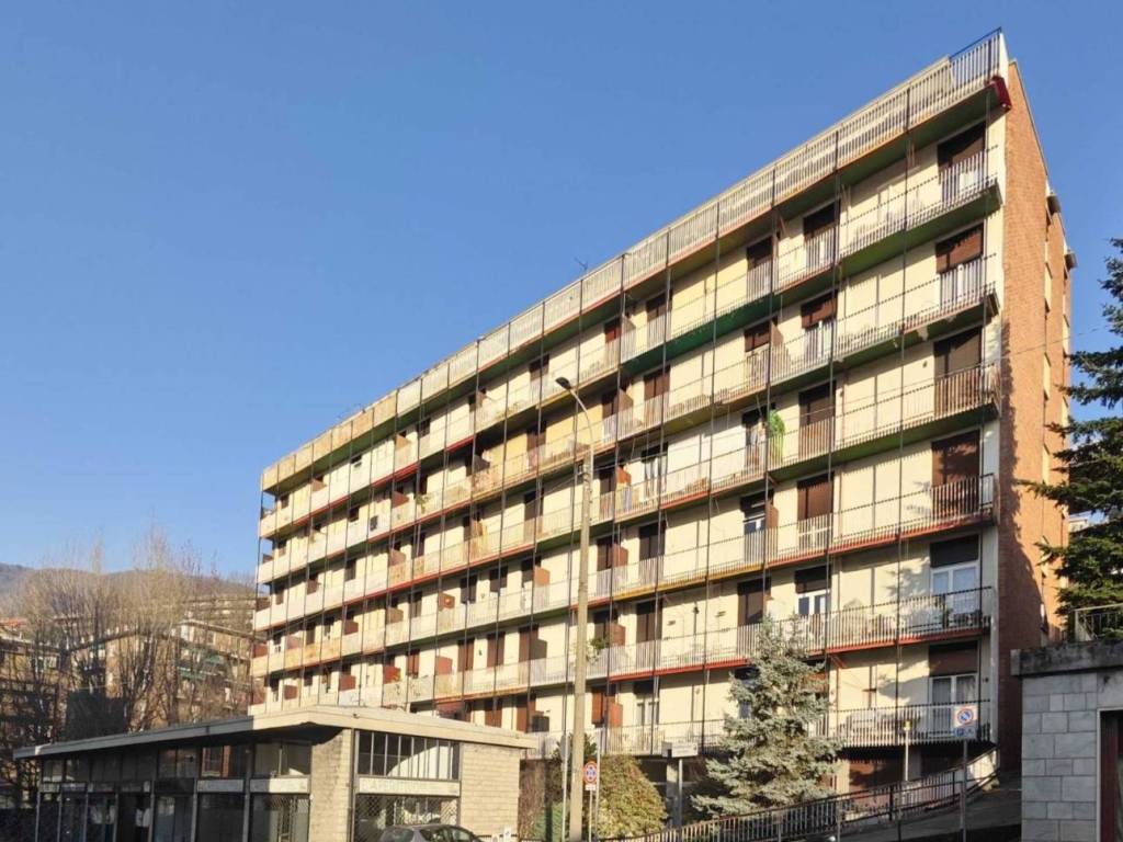 Appartamento a Como in Via Brogeda, 26 - Foto 2