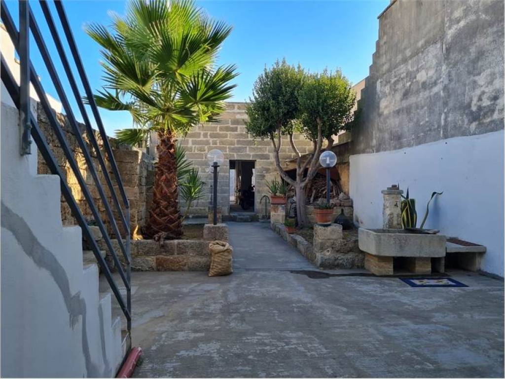 Casa indipendente a Collepasso in Via Principe di Plemente, 86 - Foto 3