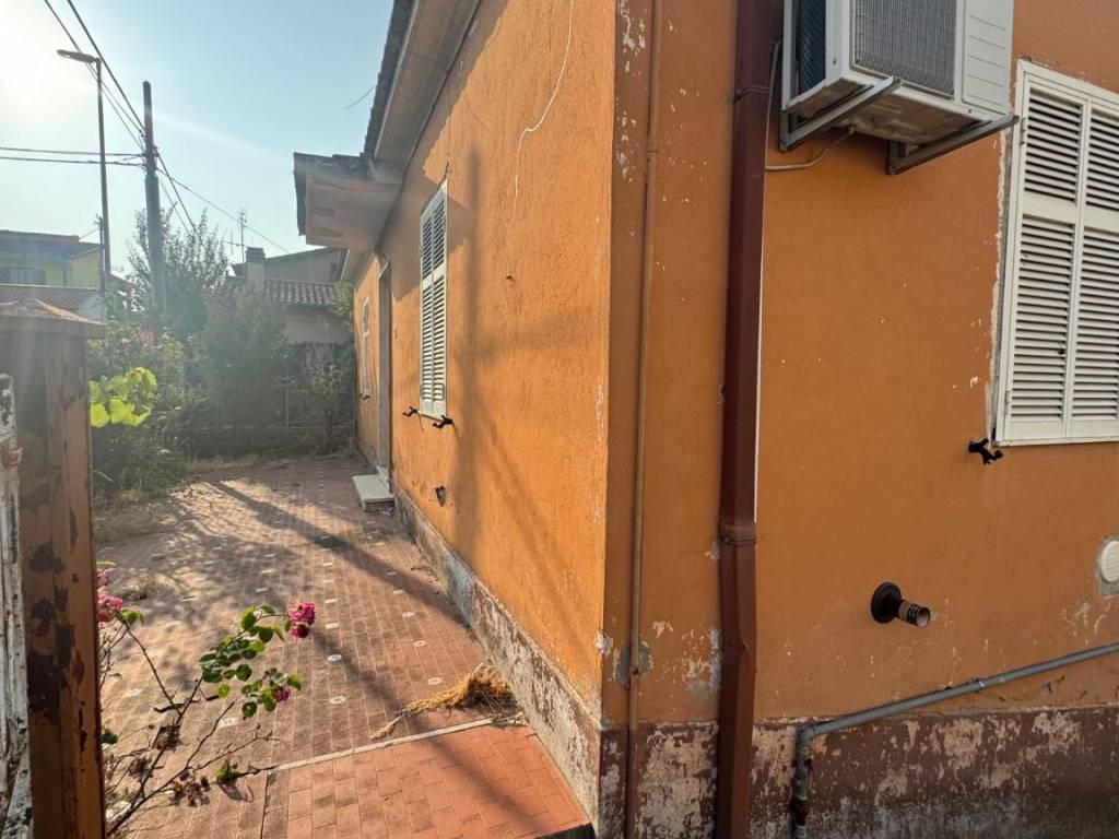 Villa a Frosinone in Via Faito, 22 - Foto 4