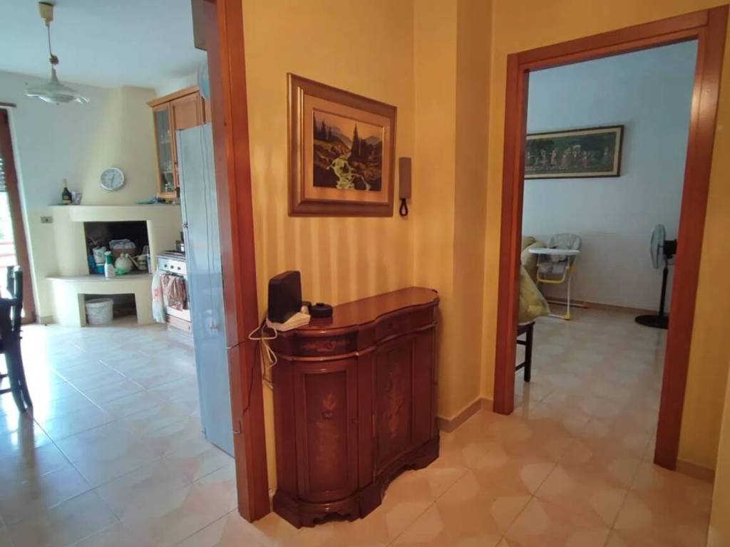 Appartamento a Aradeo in Via Gian Lorenzo Bernini, 7 - Foto 5
