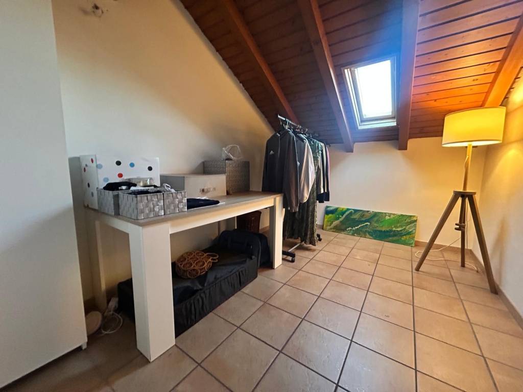 Appartamento a Gorla maggiore - Foto 4