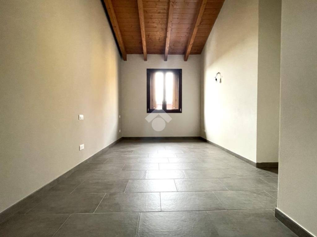 Appartamento a Cremona in Piazza Maria Montessori - Foto 5