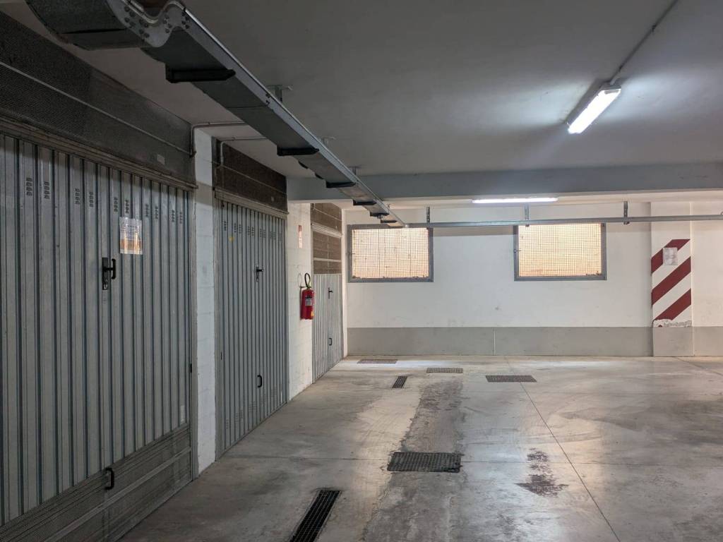 Box / garage a Isernia in Viale Pentri, 177 - Foto 3