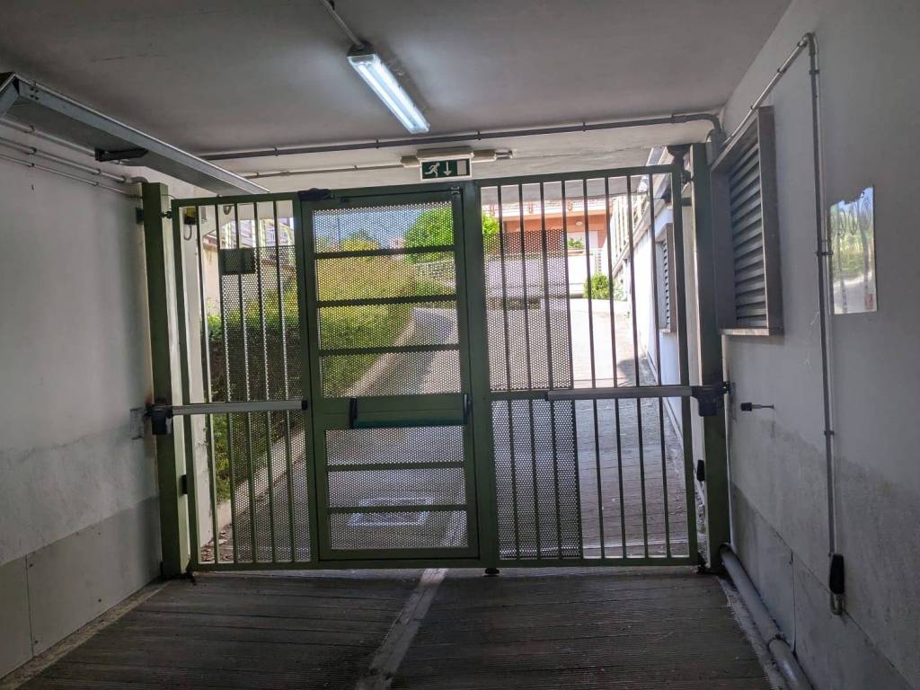 Box / garage a Isernia in Viale Pentri, 177 - Foto 5
