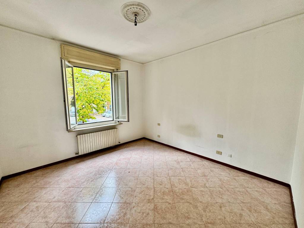 Palazzo / stabile a San giorgio piacentino in Piazza Guglielmo Marconi - Foto 4