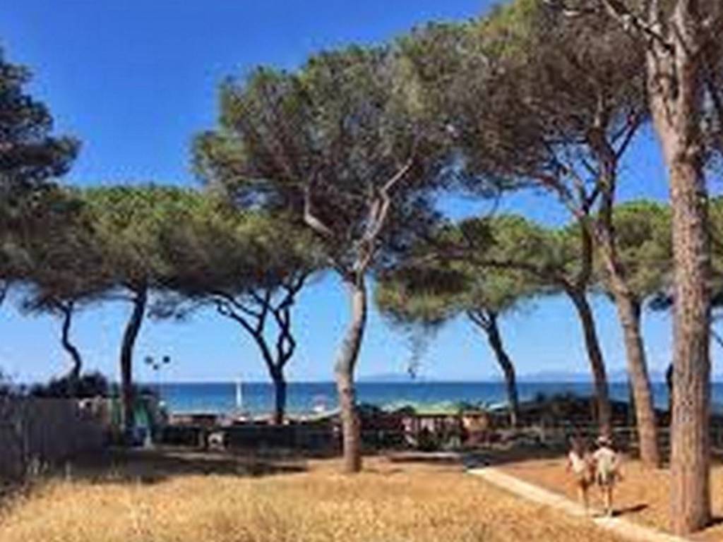 Appartamento a Follonica in Via Isonzo, 15 - Foto 3