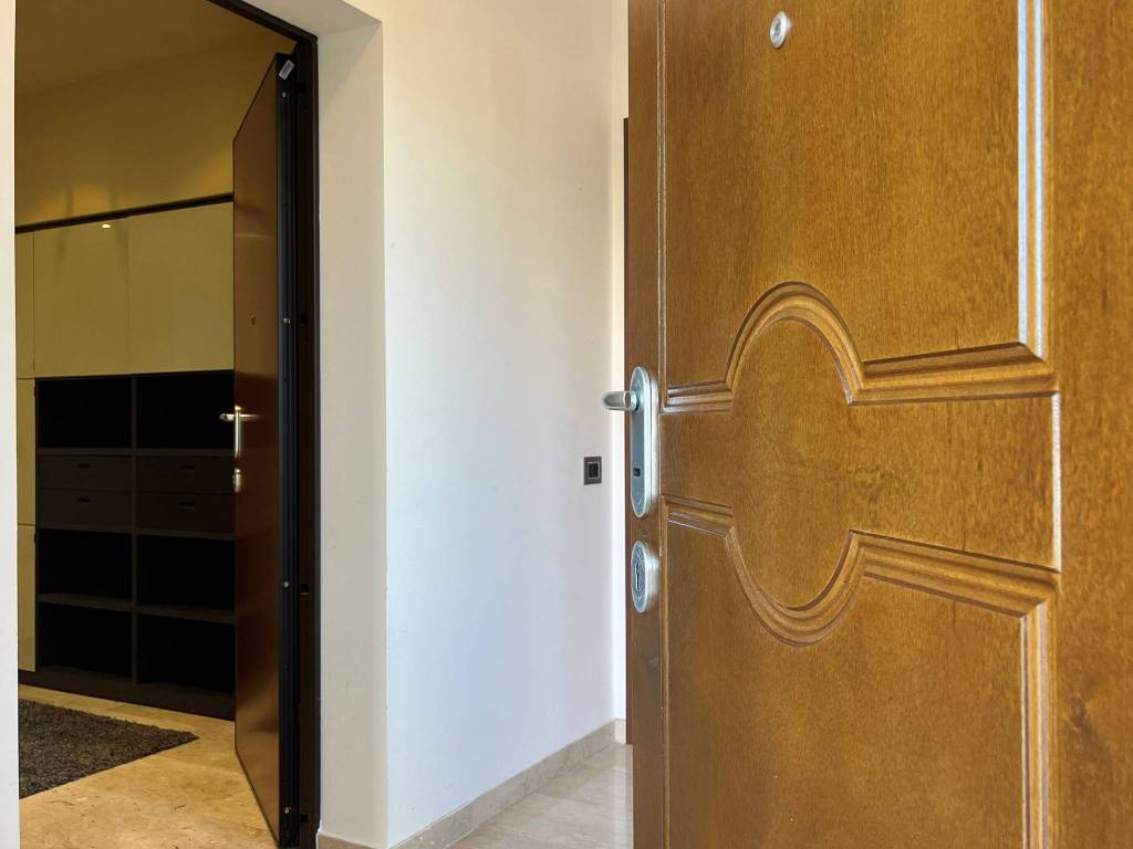 Villa a Merate in Via Alessandro Volta, 19 - Foto 5