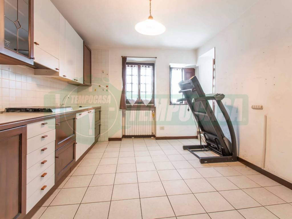 Appartamento a Tradate in Via Girolamo Frescobaldi, 18 - Foto 5