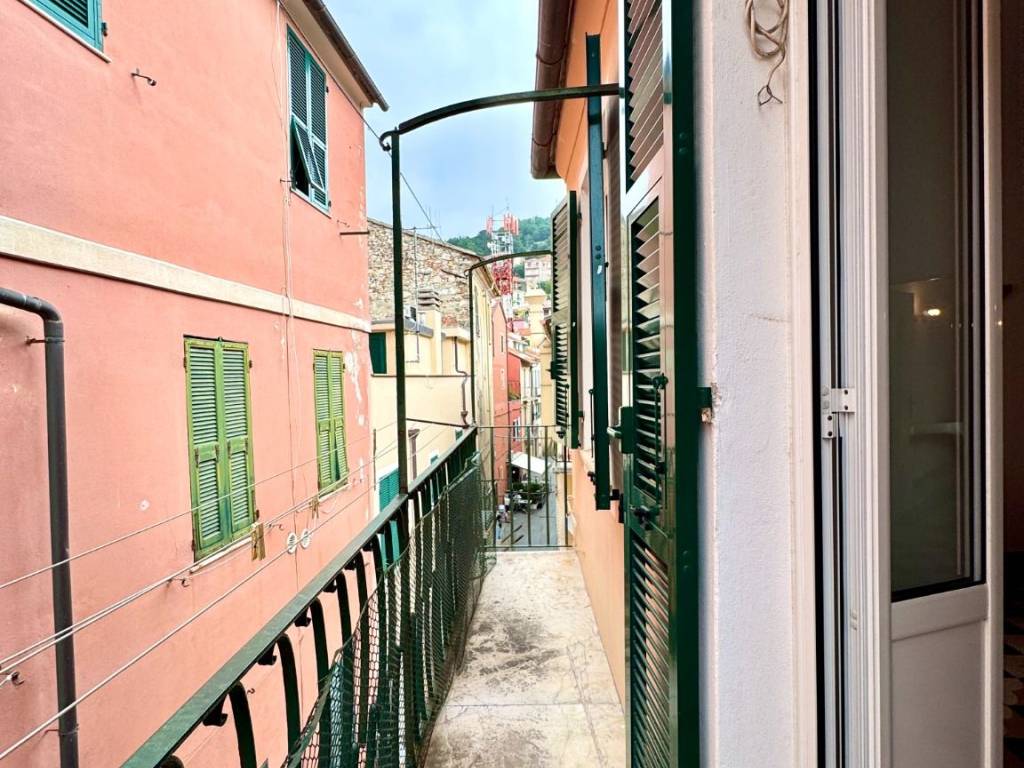 Appartamento a Finale ligure in Vico Massaferro - Foto 3