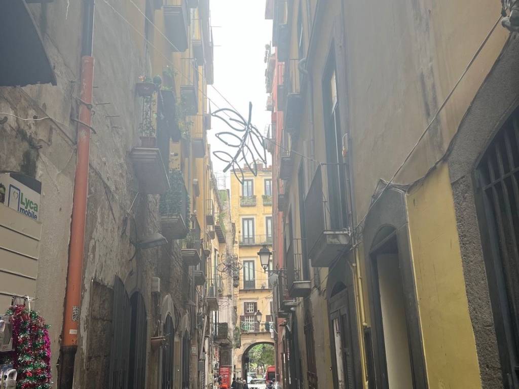 Appartamento a Salerno in Largo Conservatorio Vecchio - Foto 2